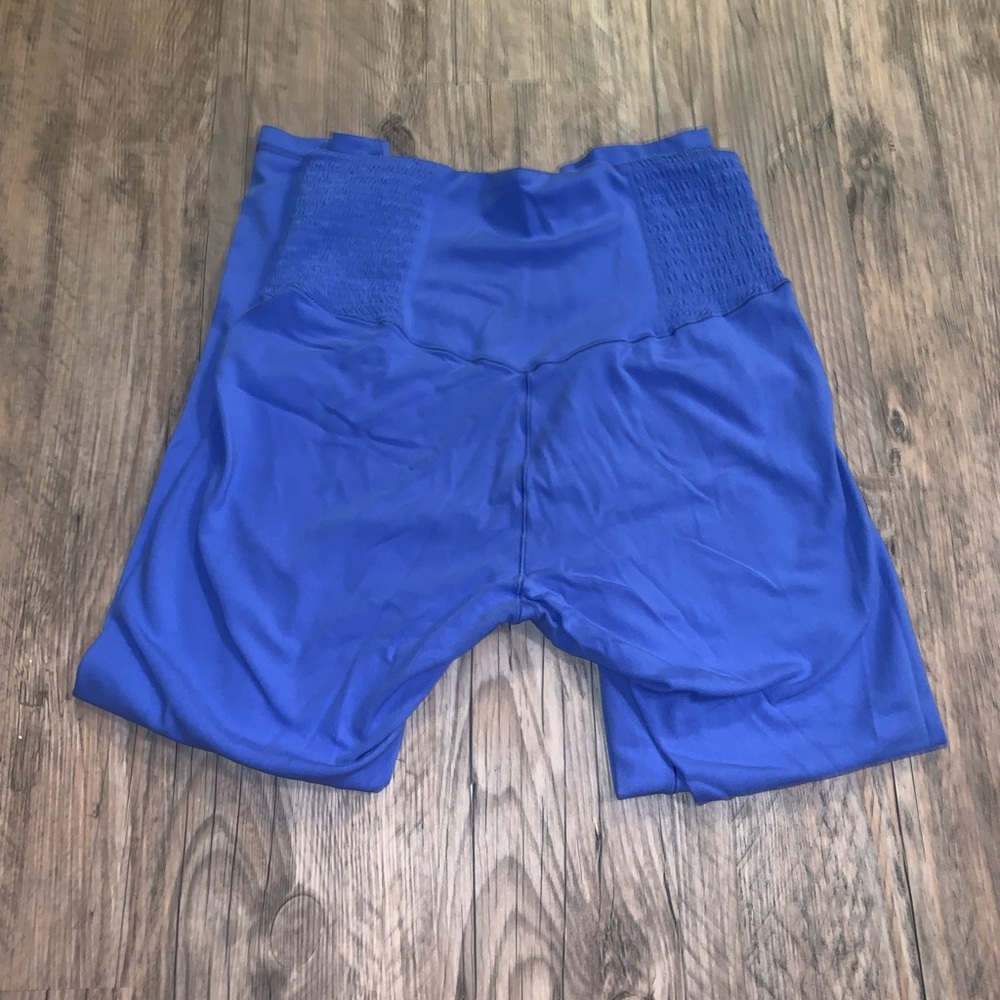 Offline by Aerie High Rise Smocked Leggings